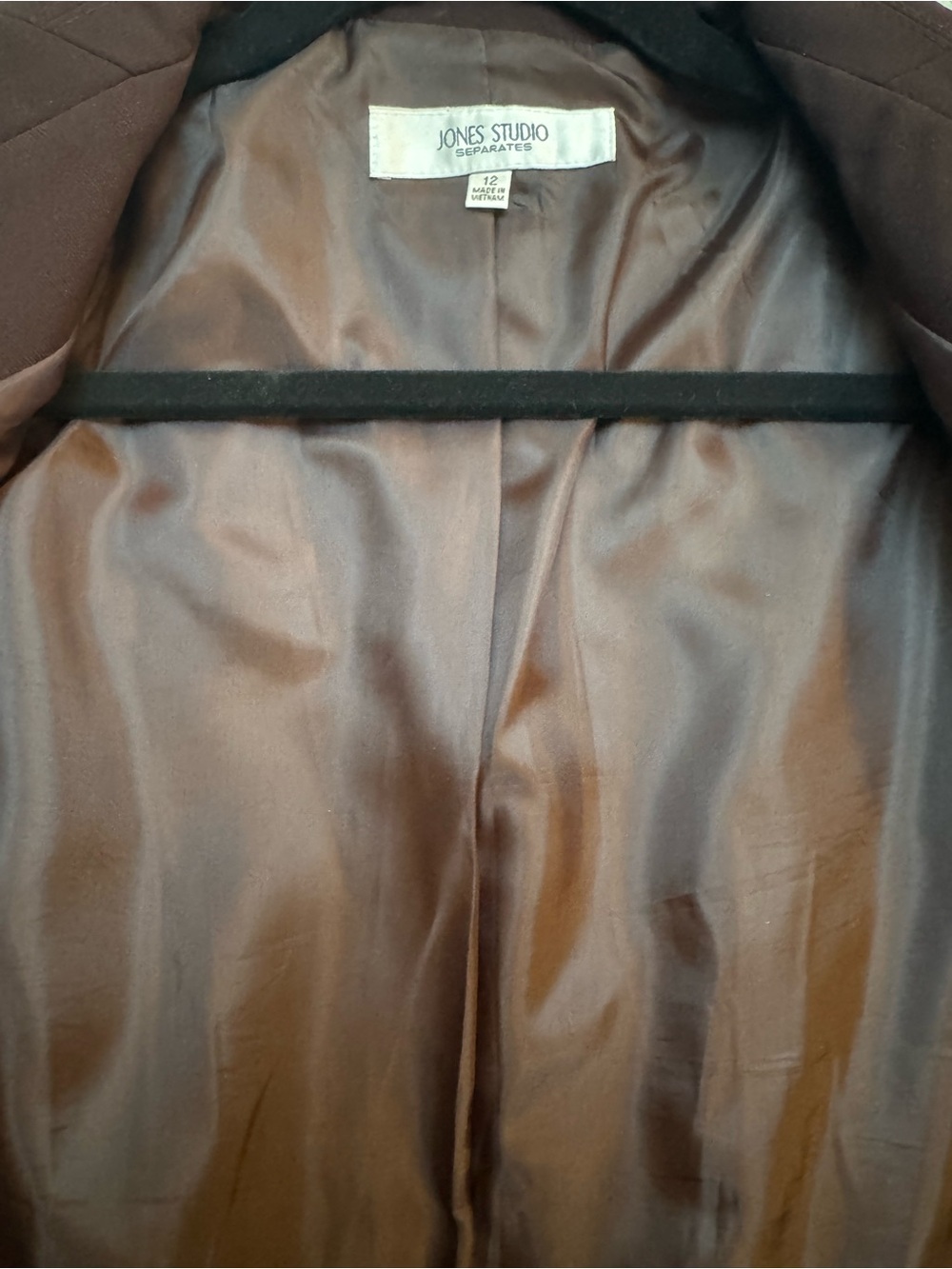 Jones Studio Women's Chocolate Brown Two-Button Blazer size 12 - Picture 5 of 5